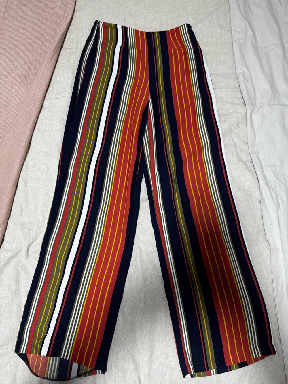 Forever 21 Navy, Red, Yellow and White flare pants M